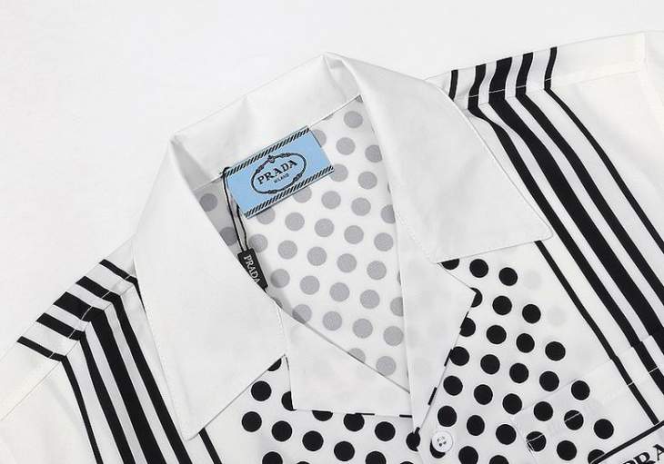 Picture of Prada Shirts Short _SKUPradaShirtm-3xlyst0228785